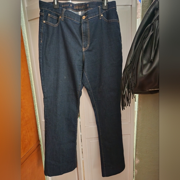 Jennifer Lopez boot cut stretch denim womens jeans size 16 2 pairs 1 black 1 blu - Picture 6 of 11